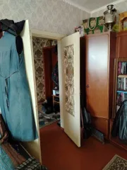 1/2 доли на квартиру в Бурятии еще 1/2 доля в праве на жилое помещение, площадь: 56,9кв.м., адрес  местонахождение : Российская Федерация, Республика Бурятия, м.р н Северо Байкальский, г.п. поселок Новый Уоян, пгт. Новый Уоян, ул. 70 лет Октября, д. 30, кв. 11, кадастровый номер: 03:17:090146:350