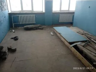 Помещение 466,50 кв.м, Алтайский край Помещение площадью 466,50 кв.м. адрес (местонахождение) объекта: Алтайский край, Краснощёковский р-н, с Краснощёково, ул Калинина, д 39 
Общая площадь: 466.5 
Назначение нежилого помещения: Свободное назначение, за исключением: - почтовой и логистической…