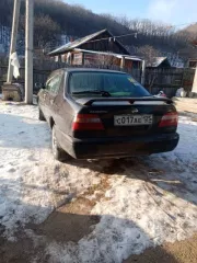 Ниссан Блюберд, 1993 года выпуска, регистрационный номер С017АЕ125, кузов HNU14021156.