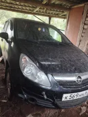 Opel Corsa 2009 года, черный, 80 л.с., объем двигателя 1.2 л (1229 куб.см), пробег 100000 км. Проблема с двигателем, только эвакуатор.