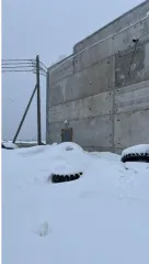 Имущественный комплекс по адресу: Республика Саха (Якутия), г. Мирный, шоссе Чернышевского, д. 1, состоящий из: нежилого здания (трансформаторная подстанция ВЛ-10 КТП-1000 фабрики Р2) с кадастровым номером 14:37:000105:194, общей площадью 16 кв. м., нежилого здания (гаражи) с кадастровым номером…