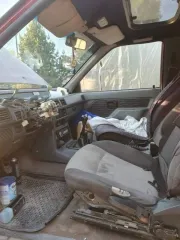 Opel Frontera 1994 года, 125 лс, 300000 км, полный привод, VIN SED53MWL4RV623256. Авто не на ходу, в крайне неудовлетворительном состоянии, отсутствуют колеса, двигатель требует капремонта и снят, кузов в ржавчине и дырах, повреждения по кузову, отсутствие деталей по кузову и внутри салона. Все…