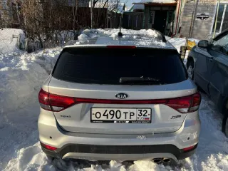 Kia Rio 2020 легковой автомобиль, VIN: Z94C2251BBLR11033. Требует ремонт внутреннего шруса машина долго стоит, нет возможности вложиться в её ремонт. Колодки новые, зимняя резина новая. Ознакомиться с имуществом и документацией можно по месту нахождения по адресу: г. Брянск, улица Кромская, Д6, по…
