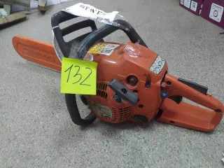 Бензопилы (согласно описанию) Бензопила марки «Husqvarna 240», б/у (увед. №132 от 18.04.2025) Бензопила марки «STIHL MS 250», б/у (увед. №139 от 18.04.2025)Имущество продается в том виде, в каком оно есть, и в случае продажи возврату/обмену не подлежит. За скрытые дефекты имущества Продавец…