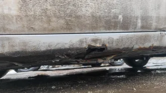 Автомобиль Renault Scenic, 2006 год. VIN: VF1JM1B0H35860893. Кузов: VF1JM1B0H35860893. Цвет кузова: светло-серый голубой. Объем двигателя: 1598 см³. Мощность: 83.1 кВт / 113.0 л.с. Тип ТС: легковой автомобиль комби/хетчбек.