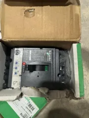 Электротехническое оборудование Schneider Electric 1. Выключатель автоматический трехполюсный, артикул "LV430775" маркировка Schneider Electric Compact NSX16NUi800VUinp8kV - 4 шт.; выключатель-разъединитель, артикул "31364" "Schneider Electric Compakt NSX160N Ui1000VUimp12KV - 1 шт.