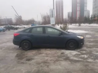 Ford Focus 2016 года, 104.7 л.с., пробег 180 000 км. VIN: Z6F4XXEEC4GY23517. Пробег уточнять при осмотре. Имущество в залоге.