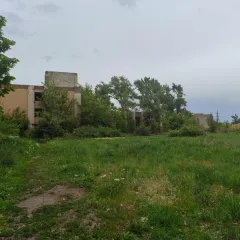 Право долгосрочной аренды на 4 з/у 88913 кв.м и 25 зданий, Ростовская обл., Красносулинский р-н имущественное право долгосрочной аренды на з/у пл. 11 894 кв. м., КН 61:18:0600006:982, пл. 68 421 кв. м., КН 61:18:0600006:981, пл. 5 494 кв. м., КН 61:18:0600006:980, пл. 3 104 кв. м., КН…