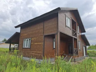 Жилой дом, общей площадью – 118,2 кв.м., кадастровый номер 52:15:0070321:558. Земельный участок, категория земель: Земли населенных пунктов, общей площадью 1248 +/- 12 кв.м., кадастровый номер 52:15:0070321:637. Имущество является предметом залога АО «Россельхозбанк», требования которого признаны…