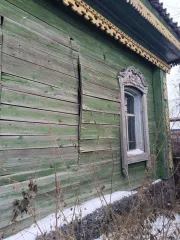 1/5 доли в жилом доме (кадастровый номер: 42:06:0101001:1839, площадь: 43,6 кв.м., местонахождение: Кемеровская область, Ленинск-Кузнецкий район, с. Красное, ул. Кирова, д.83) и 1/5 доли на земельный участок (кадастровый номер: 42:06:0101001:665, площадь: 1 576 кв.м., виды разрешенного…
