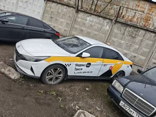 HYUNDAI Elantra 2021 легковой автомобиль, VIN: XWELN41BBM0001265. Ознакомление с документами и договорами на сайте https://bankrot.torggroup.org или у организатора торгов. Осмотр по адресу: г. Москва, ул. Рябиновая, д. 43, с. 2. Запись по телефону: 89100095048.