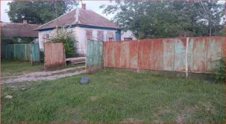 Доли дома 68.1 кв.м и участка 2172 кв.м, Краснодарский край 1/4 доля дома и 1/4 доля земельного участка в Краснодарском крае еще 1/4 доля дома и 1/4 доля земельного участка в Краснодарском крае еще 1/4 доля в праве на жилое здание, площадь: 68,1кв.м., кадастровый номер: 23:32:0503013:697 и 1/4 доля…