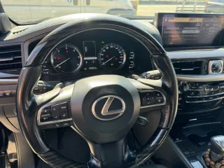 Lexus LX450D, 2018 года выпуска, VIN JTJCV00W704009318, регистрационный номер Р550МТ799. Транспортное средство со следующими характеристиками: государственный регистрационный номер Р550МТ799, VIN JTJCV00W704009318, марка, модель ЛЕКСУС LX450D, LEXUS LX450D, тип ТС легковой универсал, категория ТС…