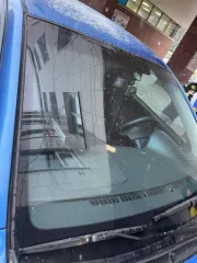 Kia Rio 2010 года, 95 л.с., пробег 218582 км. VIN XWEDH511AA0002458, цвет синий. Номер двигателя G4EE AH330837, тип двигателя бензиновый, мощность 69.9 кВт (95 л.с.), номер кузова XWEDH511AA0002458, снаряженная масса 1580 кг (1244 кг без нагрузки).