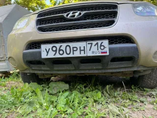 Hyundai Santa Fe 2.7 GLS AT 2007 года выпуска, VIN KMHSH81DP8U248868. Автомобиль на ходу, пробег около 312 000 км, техническое состояние не исследовалось.