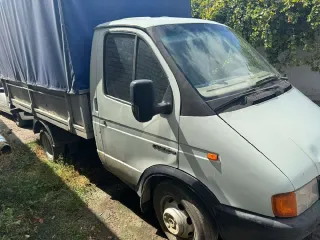 ГАЗ 33021 1999 транспортное средство, марка: ГАЗ, модель: 33021, год изготовления: 1999, цвет: светло-серый, VIN: XTH330210X1763375. Особенности тех. состояния: коррозия в области подкапотного пространства, рамы, порогов, подвески и по кузову, отсутствует дверная карта со стороны пассажира…