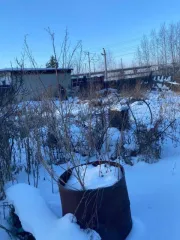 Дом 69,2 кв.м, участок 893 кв.м, Иркутская область Жилой дом с земельным участком площадью 69,2 кв. м, 2 этажа, адрес: Российская Федерация, Иркутская область, Иркутский район, 600 м южнее с. Смоленщина, садоводческое некоммерческое товарищество "Нива-1", ул. Железнодорожная, кадастровый номер…