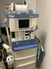 Адаптер наркозный Fabius Tiro с принадлежностями.