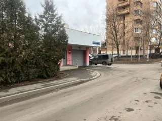 Машино-место 14,5 кв. м, Москва по адресу: г. Москва, Бескудниковский бульвар, дом 19, строение 1, площадь 14,5 кв. м, подвал 1, машино-место 24. Кадастровый номер 77:09:0002026:1792. Общая площадь: 14.5 Кадастровый номер: 77:09:0002026:1792