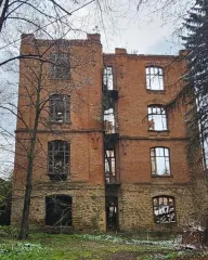 Мужская гимназия купца Сильникова 2552.9 кв.м, Ставропольский край. Продажа изъятого на основании решения суда выявленного объекта культурного наследия в составе: зу с кадастровым номером 26:34:020212:194 (право аренды) общей площадью 1326 кв.м., и права собственности на здание – объекта…