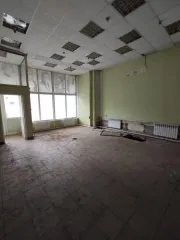 Объект аренды общей площадью 125,6 кв. м, состоящий из помещения площадью 110,6 кв. м, номера на поэтажном плане: этаж 1, пом. Iа, ком. 1 - 3, 5, 6, адрес: Москва, улица Барвихинская, дом 8, помещение 485, и помещения площадью 15,0 кв. м, номера на поэтажном плане: антресоль 1, пом. I, ком. 1…