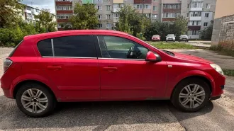 Opel Astra (A-H) 2011 легковой автомобиль марки: Opel, модель: Astra (A-H), год выпуска: 2011г., идентификационный номер (VIN): XWF0AHL48C0005833. Имущество является предметом залога. Залогодержатель ПАО «СОВКОМБАНК» (ИНН 4401116480, ОГРН 1144400000425), адрес 156000, Костромская область, г…