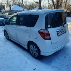 Toyota Ractis 2005, 110 лс, 291000 км, АКПП. Автотранспортное средство TOYOTA RACTIS 2005г. кузов № NCP1000014517, гос.номер А124РУ27. Имущество зарегистрировано на супруга должника и приобретено в период зарегистрированного брака, в связи является совместно нажитым в силу закона.