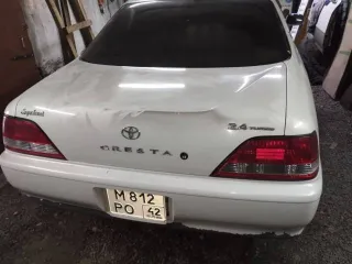 Toyota Cresta, 1985 года, 90 лс, 475000 км, АКПП. Automobile TOYOTA CRESTA (Тойота Креста) 1985 года выпуска, VIN: ОТСУТСТВУЕТ, номер кузова (коляска): LX1006000878, номер двигателя: 4230632, гос. номер: М812РО42. Машина не заводится, нужна аппаратура двигателя дизельного 2LTE двигатель менялся без…