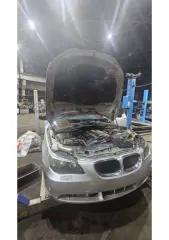 BMW 5 серии 2003 года, 170 лс, 253521 км, полный привод, АКПП. Автомобиль легковой, марка: BMW, модель: 520I, VIN: WBANA310X0B008448, гос. рег. номер: К679ТО124, год изготовления: 2003