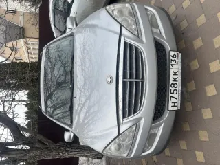 SsangYong Kyron 2014 года выпуска, серебристого цвета, VIN RUМSОА16SE0015829, госномер Н751КК136. Имеются сколы по кузову, задний бампер другого цвета, потертость на заднем левом крыле. Ключи и документы отсутствуют.