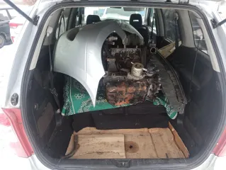 MAZDA MPV 2005 Автомобиль марки MAZDA модель MPV 2005 г.в. VIN-номер JMZLW69R250308991 Ознакомление с имуществом производится по адресу: Белгородская область, Прохоровский р-н, с. Казачье, ул. Солнечная, д. 3, с момента публикации сообщения о продаже имущества и до окончания приема заявок по…