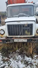 Мусоровоз КО-440-2, 2009 год. VIN: ХVL48321390001370. Категория С. Двигатель Д245.7Е3 481100, дизельный, 119 л.с., 4750 см³, экологический класс 3. Цвет белый. Паспорт ТС 52 МТ 980135. Регистрационный знак Н 581 ТК 11. Находится в неудовлетворительном состоянии.