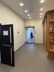 Нежилое помещение, общей площадью 231,4 кв.м, этаж 2, кадастровый номер 28:01:130042:677, расположенное по адресу: г. Благовещенск, ул. Пионерская, д. 31. Здание, в котором расположен объект продажи, включено в единый государственный реестр объектов культурного наследия (памятников истории и…