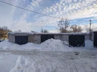 Гаражный бокс 39,1 кв.м, Уфа. Нежилое помещение первого этажа отдельно стоящего одноэтажного нежилого строения, расположенное по адресу: Республика Башкортостан, г. Уфа, Калининский район, ул. Интернациональная, напротив дома № 103 (четная сторона), гаражный бокс № 2. Площадь объекта 39,1 кв.м…