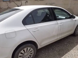 Skoda Rapid 2019, 110 л.с., 148271 км, АКПП, VIN XW8AC2NH4LK114778, цвет белый, ГРЗ М228ОТ126RUS. Имущество обременено залогом Банка ВТБ (ПАО).
