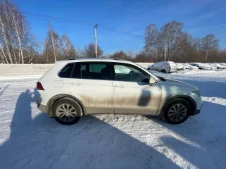 Volkswagen Tiguan 2021 года, 179.5 л.с., полный привод, АКПП, VIN XW8ZZZ5NZNG000302.