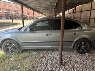 Skoda Superb, 2007, автомобиль марки Skoda модель Superb 2007 г.в., vin-номер tmhcl23u789016718, в залоге у пао совкомбанк. Ознакомление с имуществом производится с момента публикации сообщения о продаже имущества и до окончания приема заявок по предварительной записи по телефону: 89774909937.