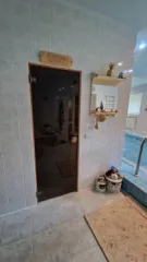 Дом 459,3 кв.м, здание 80,3 кв.м и земельные участки в Московской области. Жилое здание кадастровый № 50:20:0020402:1410, общей площадью 459,3 кв. м, вид права – собственность, по адресу: Московская область, Одинцовский район, Назарьевский с. о., пос. Назарьево, ПЖК «Назарьево», д. 38; Земельный…