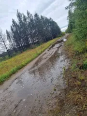 Земельный участок 2 000 004 кв.м, земельный участок 2 000 004 +/- 3 913 кв.м, общей площадью 2 000 004 +/- 3 913 кв.м, местоположение установлено относительно ориентира, расположенного в границах участка. Почтовый адрес ориентира: Забайкальский край, Читинский район, а/д Chita-Romanovka, падь…