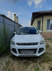 Ford Kuga 2013 года VIN Z6FAXXESMADP42132 в залоге у ПАО "Совкомбанк". Фото приложены.