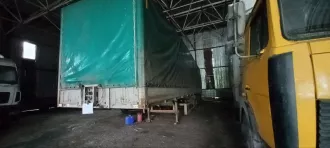 Полуприцеп МАЗ 975800-3010, государственный регистрационный знак ЕА 4617 13rus.
