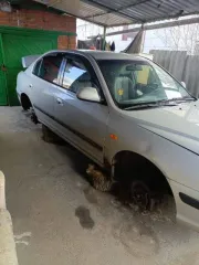 Автомобиль марки Hyundai модель Elantra, 2005 г.в., VIN KMHDN41BP6U247487, цвет серебристый, мощность двигателя 112 л.с. Имеются внешние повреждения: потертости, царапины, вмятины, очаги коррозии на кузове, трещины и сколы стекол. На момент публикации объявления на официальном сайте МВД России…