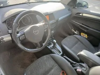 Opel Astra, 2012 года, 140 лс, 275223 км, АКПП Транспортное средство
Марка, модель: OPEL Astra (A-H)
VIN XWF0AHL48C0017098
Модель, № двигателя: Z18XER20SB6528
ТИП ТС легковой автомобиль 
Категория ТС (АВСD) B
Год выпуска: 2012 
Шасси (рама) отсутствует
Кузов (кабина, прицеп) №…