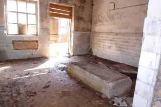Имущественный комплекс из 8 объектов недвижимости и земельного участка общей площадью 91412 м², расположенный по адресу: Российская Федерация, Орловская область, р-н Малоархангельский, г Малоархангельск, ул Карла Либкнехта, д 106. В состав входят: здание котельной, контора кирпичная, незавершенное…