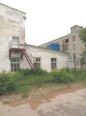 Мебельная фабрика 41 131 м² Навашино: нежилое здание цеха мебели и деревоотделочного цеха площадью 10 214,6 м² по адресу Нижегородская область, гор. Навашино, ул. Проезжая, здание 4/36, кадастровый номер 52:37:0600006:49 на земельном участке площадью 7 624 м², земельный участок 4/17, кадастровый…