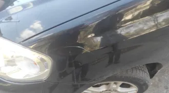 Chevrolet Aveo, 2007. Транспортное средство: Шевроле Авео, ГРЗ В145ХВ82, 2007 года выпуска, идентификационный номер KL1SF69YE8B093395, цвет: черный, мощность двигателя 63,3 (86) кВт (л.с.). Транспортное средство на ходу, по кузову имеются царапины. Машина стоит по адресу: г. Ялта, ул. Батурина, д…