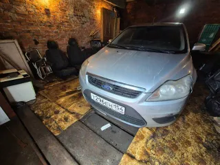 Ford Focus, 2011 года, 116 лс, 300000 км, VIN X9FHXXEEDHBE72345. Транспортное средство имеет многочисленные очаги коррозии. Транспортное средство неоднократно участвовало в ДТП – имеются следы внешней деформации кузова. Требуется текущий ремонт – транспортное средство не заводится, аккумулятор…