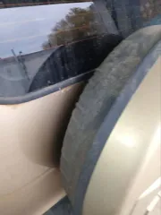 Chevrolet Niva, 2004 года, 80 лс, 257000 км, полный привод. Транспортное средство — легковой автомобиль Chevrolet Niva, 2004 года выпуска, VIN X9L21230050057943, цвет кузова — бежевый.