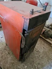 Оборудование для систем отопления и вентиляции ТМЦ в количестве 12 позиций: Бак мембранный расширительный для отопления 150л - 1 штука; Группа приборов безопасности 1/4 - 2 штуки; Насос циркулярный тип 21 - 1 штука; Насос циркулярный тип 28 - 1 штука; Насос тип 2 - 2 штуки; Насос тип 4 - 1 штука…