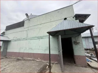 Здания и земельный участок 8417 кв.м. в Кемеровской обл. Земельный участок, кадастровый номер: 42:24:0101015:973, площадью: 8 417 кв. м, вид разрешенного использования: объекты придорожного сервиса. Здание нежилое (основное строение), кадастровый номер: 42:24:0101015:5848, площадью:1414,3 кв. м…